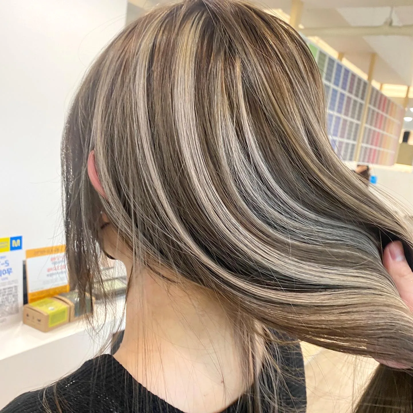 Platinum Contrast Korean Hair Color