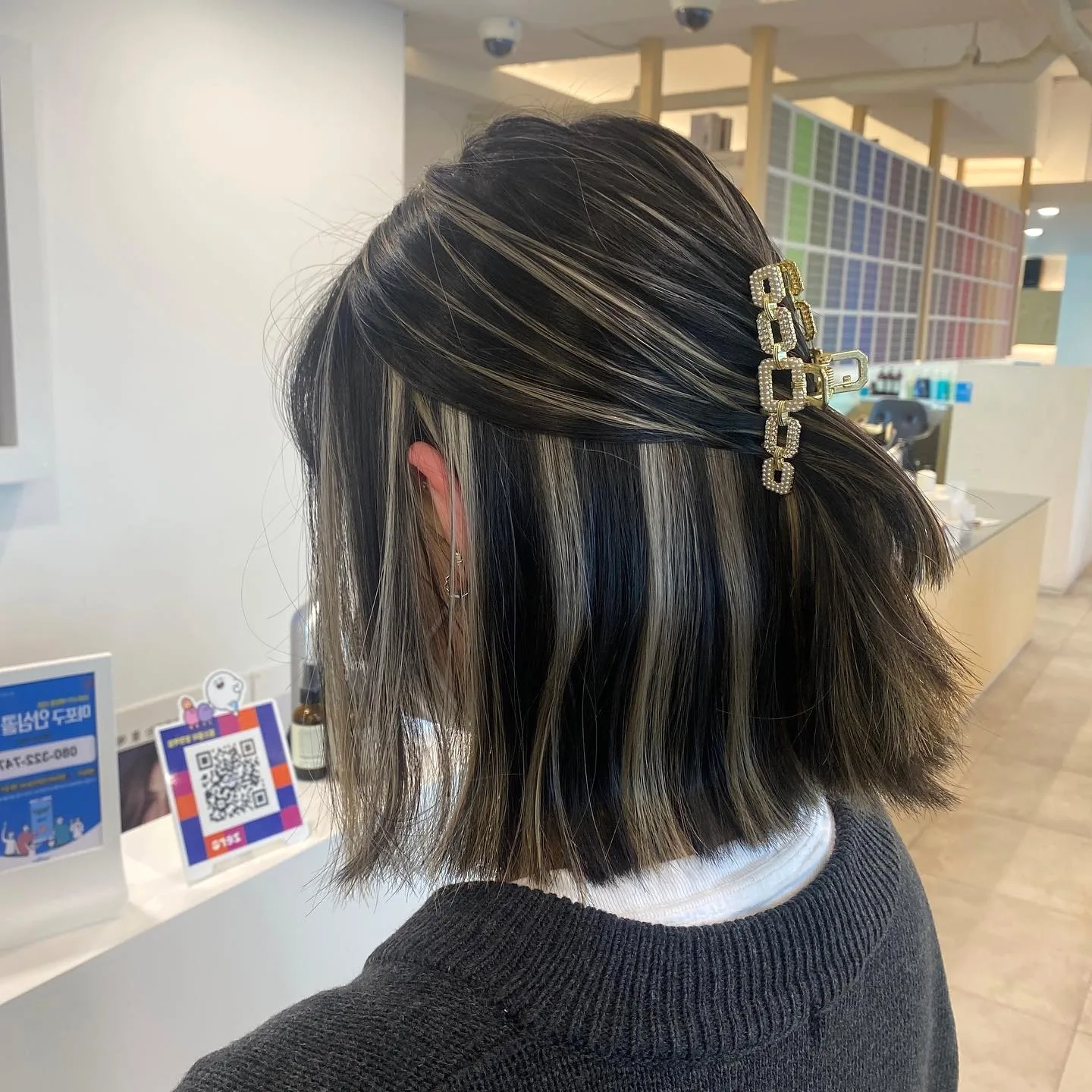 Blonde Highlight Bob Korean Hair Color