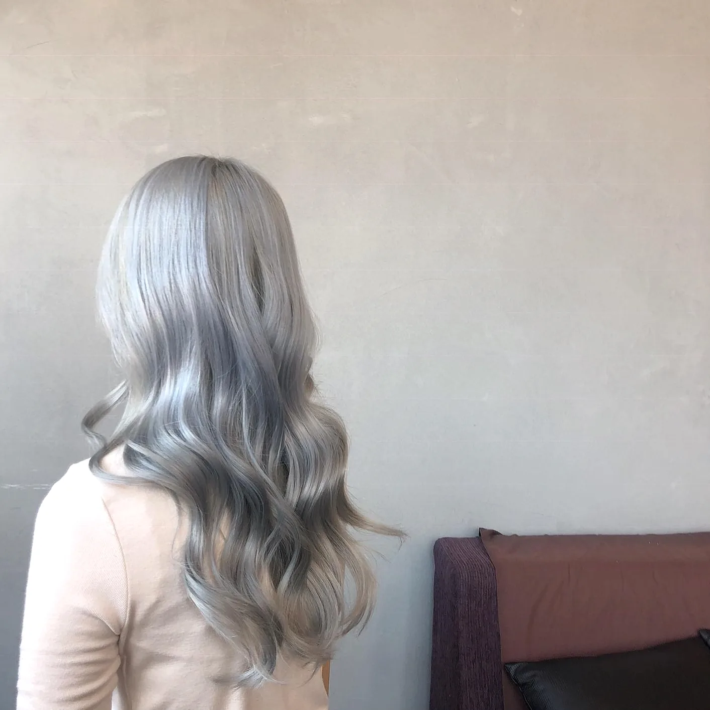 Korean silver ash gray hair color style
