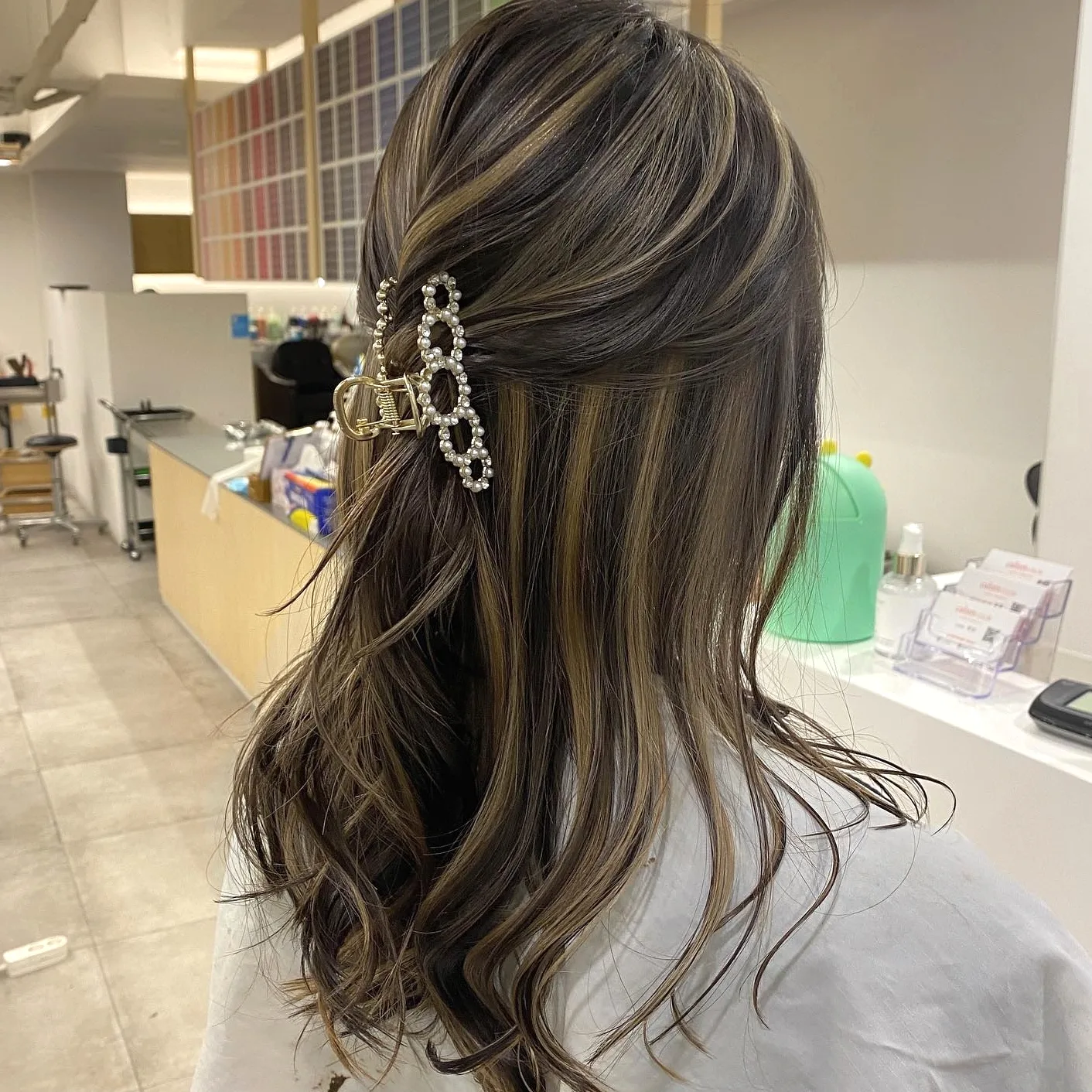 7 Amazing Korean Rose Brown Hair Trends in 2026 | Seoul Hair Salon 3 Korean Rose Brown Hair style example