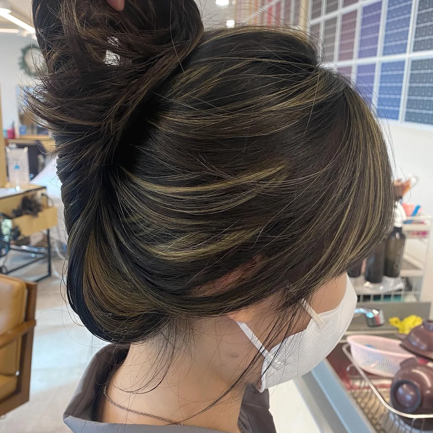 Gorgeous Korean Caramel Blonde Hair Collection: 7 Must-See Looks | Seoul Hair Salon 4 Korean Caramel Blonde Hair at Seoul Hair Salon