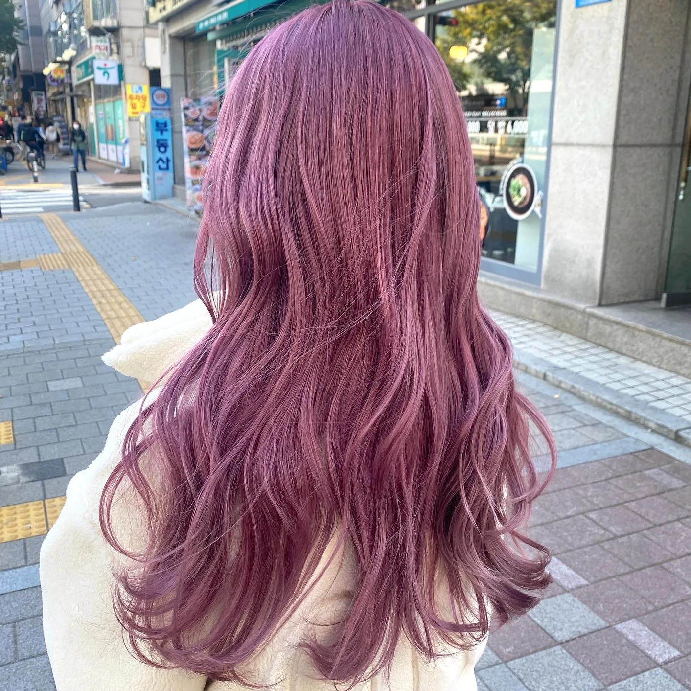 Korean Maple Brown Hair Guide 2026: 7 Gorgeous Ideas | Seoul Hair Salon 4 Korean Maple Brown Hair at Seoul Hair Salon