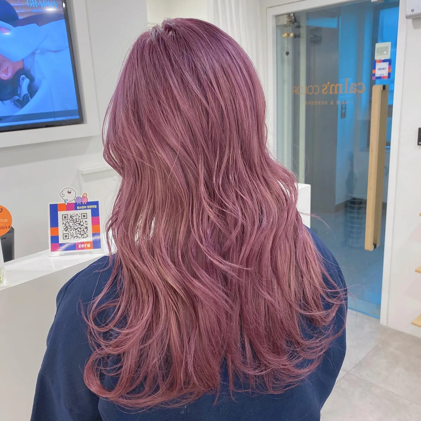Gorgeous Korean Pink Hair Color Collection: 7 Must-See Looks | Seoul Hair Salon 5 Korean Pink Hair Color coloring process