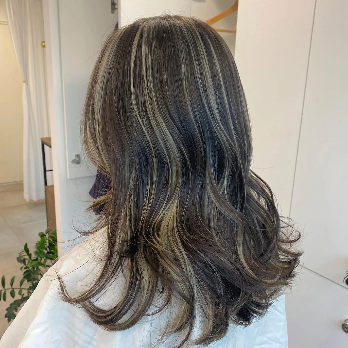 Gorgeous Korean Pink Hair Color Collection: 7 Must-See Looks | Seoul Hair Salon 8 Korean Pink Hair Color maintenance tips