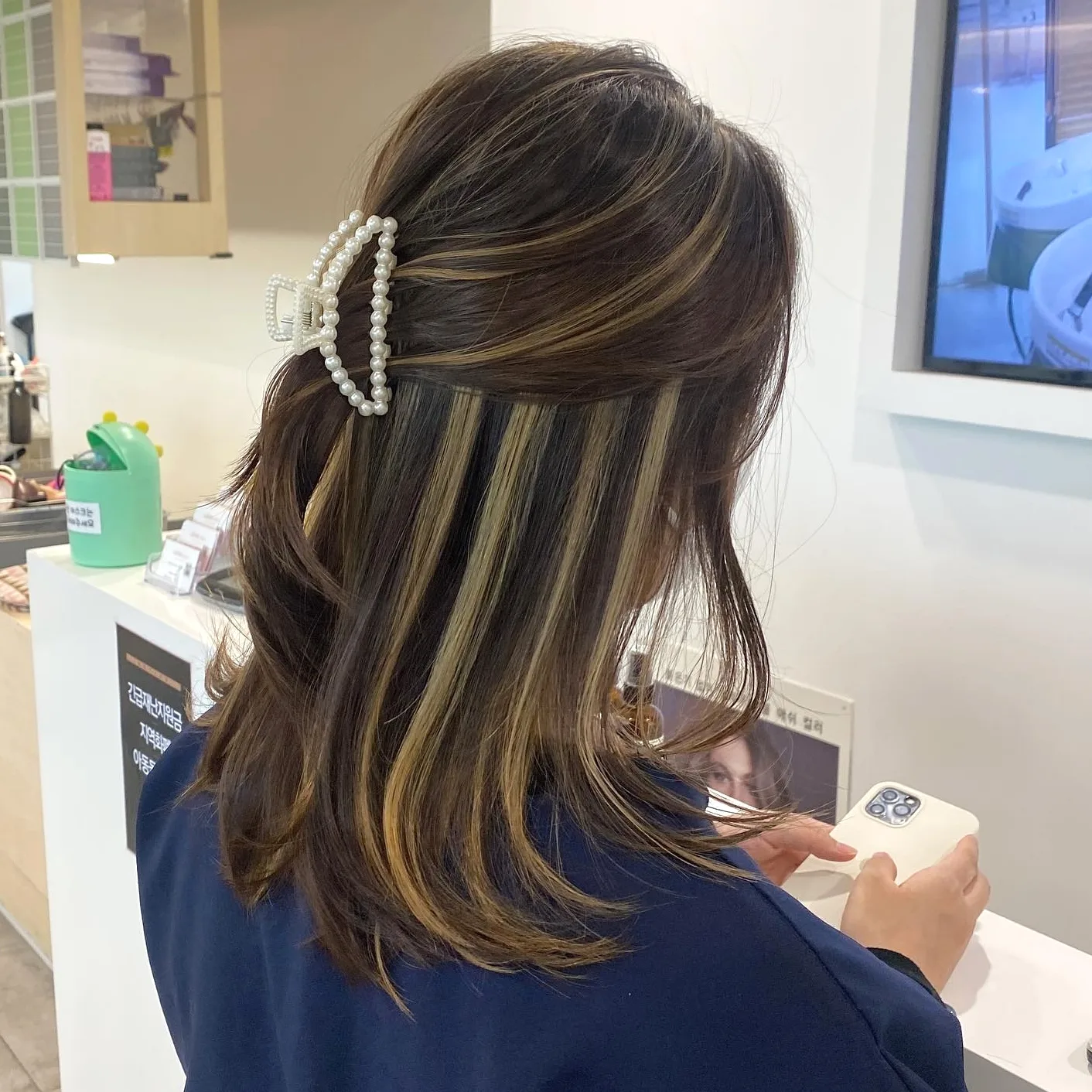 face-framing highlights 2026 - Style 10 at Korea Hair Salon Seoul