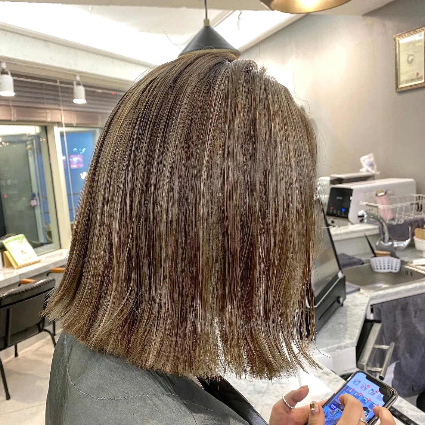 7 Stunning Korean Honey Hair Color Styles You Need to Try | Seoul Hair Salon 3 Korean Honey Hair Color style example