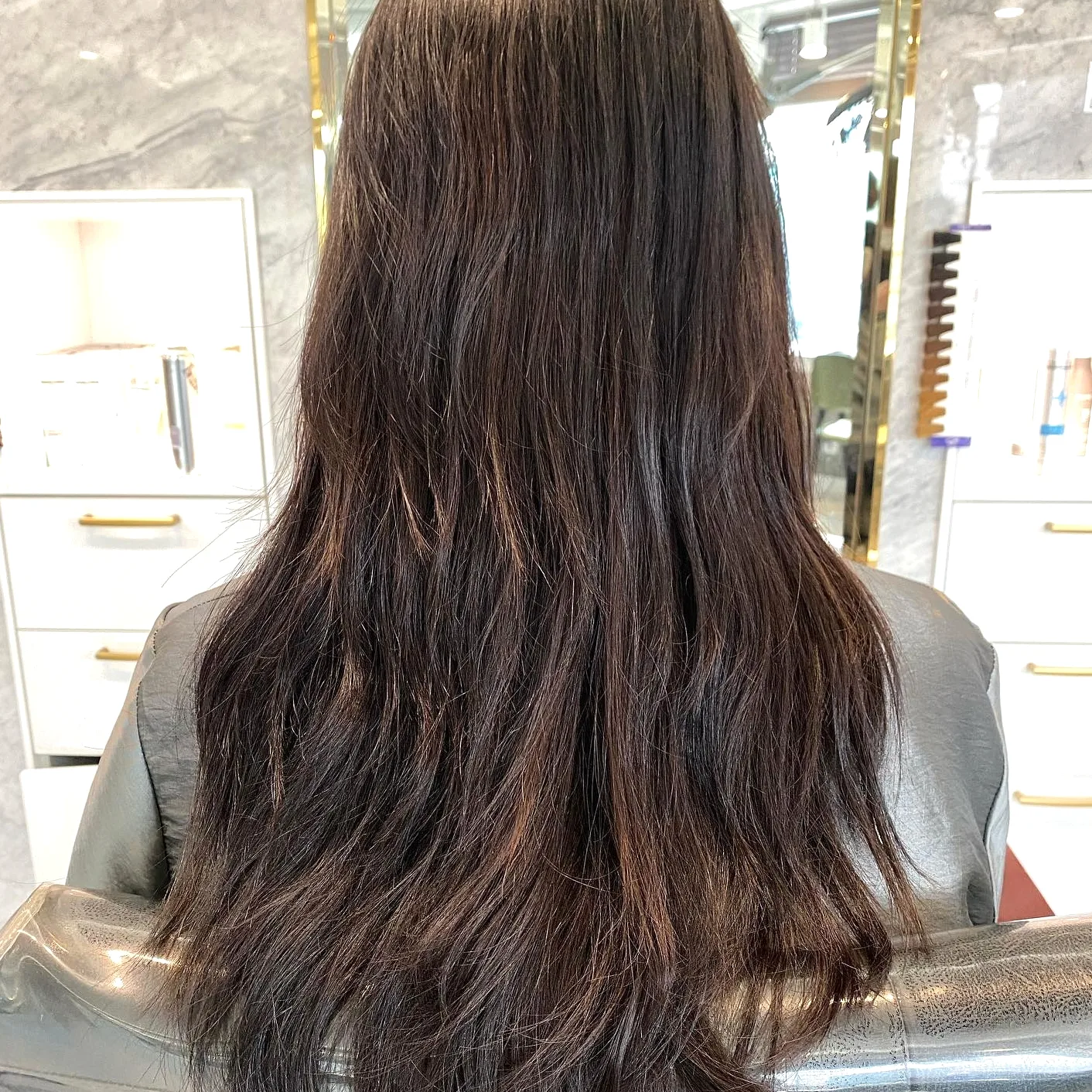 7 Stunning Korean Highlight Hair Styles You Need to Try | Seoul Hair Salon 3 Korean natural dark brown hair