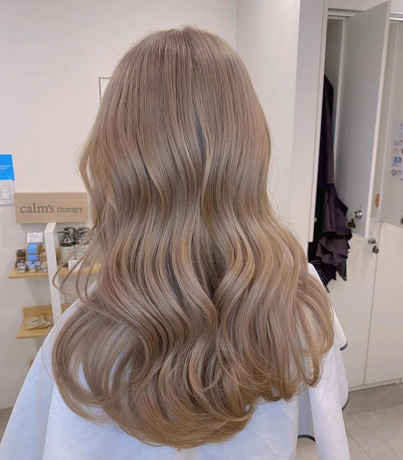 7 Stunning Korean Honey Hair Color Styles You Need to Try | Seoul Hair Salon 10 Korean Honey Hair Color FAQ