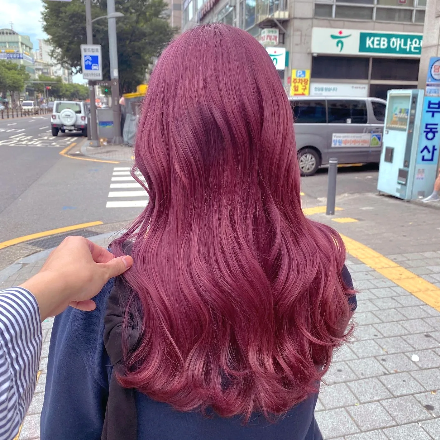 7 Stunning Korean Hair Highlights Styles You Need to Try | Seoul Hair Salon 5 Korean Hair Highlights coloring process