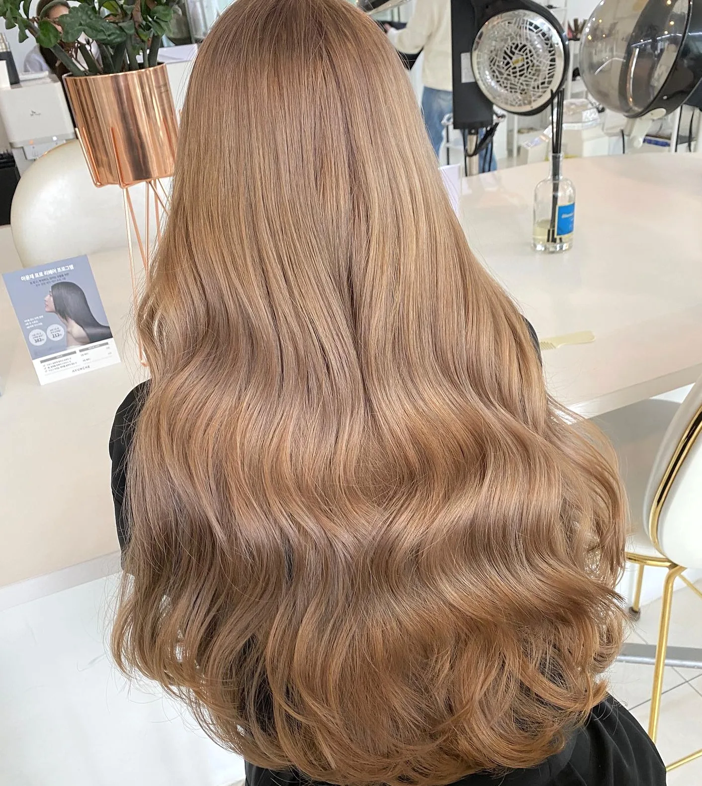 7 Stunning Korean Copper Hair Color Styles You Need to Try | Seoul Hair Salon 3 Korean Copper Hair Color style example