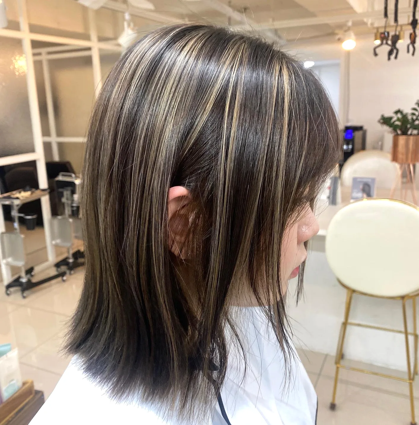 Gorgeous Korean Burgundy Hair Color Collection: 7 Must-See Looks | Seoul Hair Salon 4 Korean Burgundy Hair Color at Seoul Hair Salon