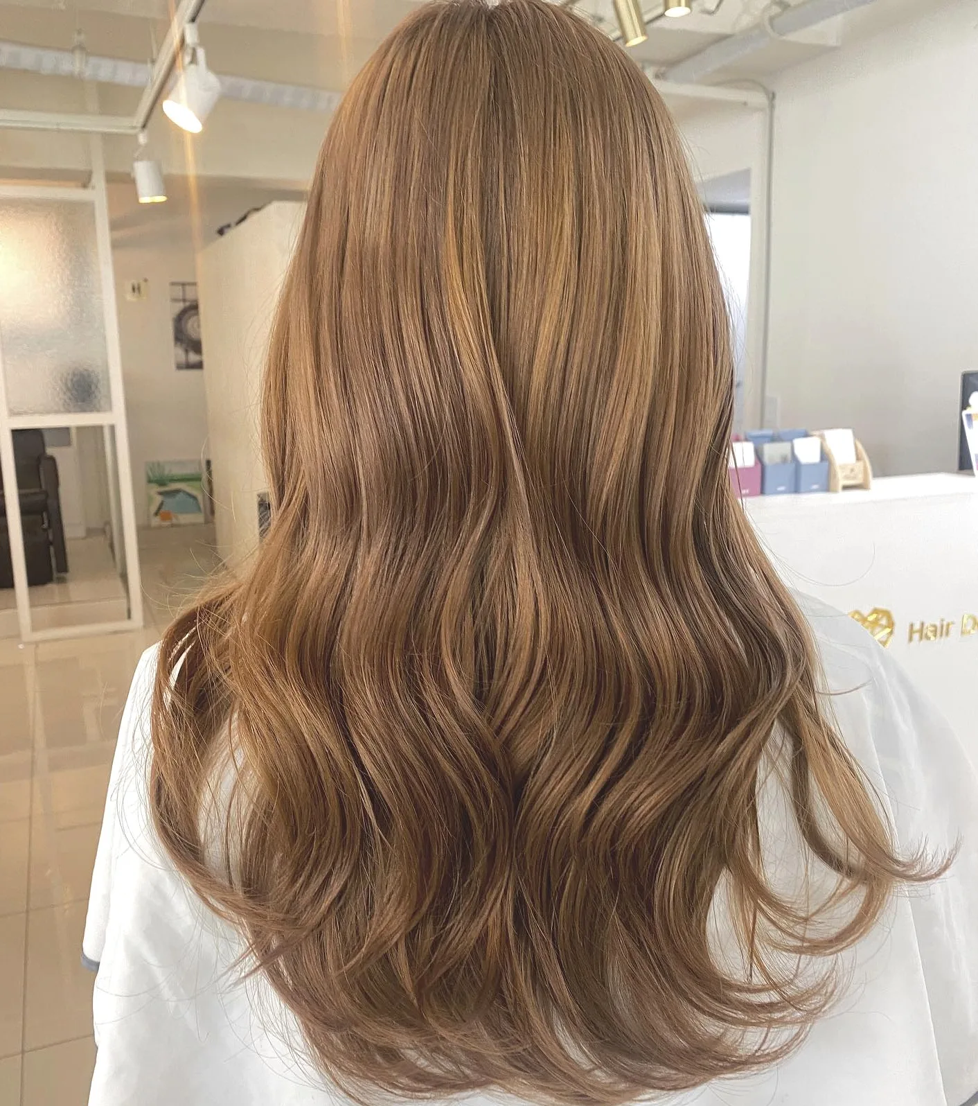 7 Stunning Korean Chestnut Hair Styles You Need to Try | Seoul Hair Salon 3 Korean Chestnut Hair style example