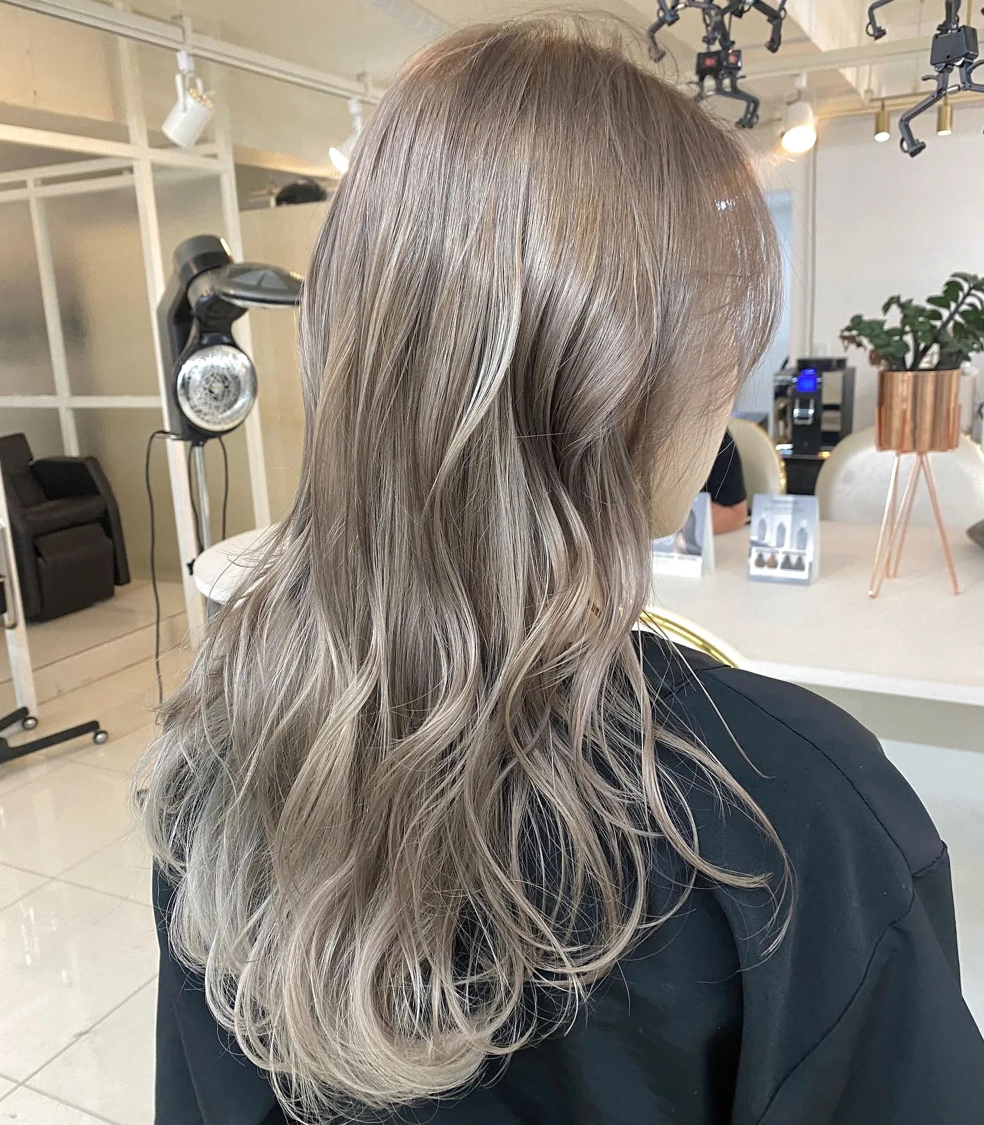 Korean Face Framing Highlights Guide 2026: 7 Gorgeous Ideas | Seoul Hair Salon 10 Korean Face Framing Highlights FAQ