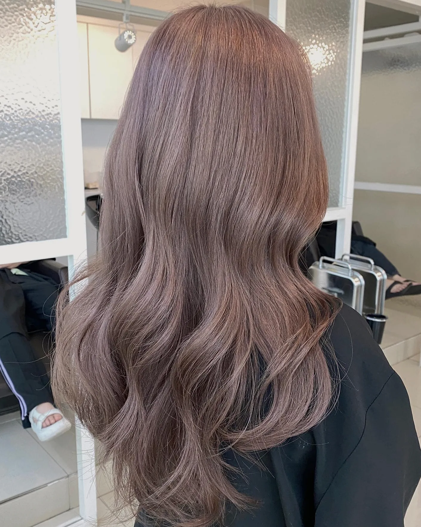 7 Stunning Korean Warm Blonde Hair Styles You Need to Try | Seoul Hair Salon 7 Korean Warm Blonde Hair benefits