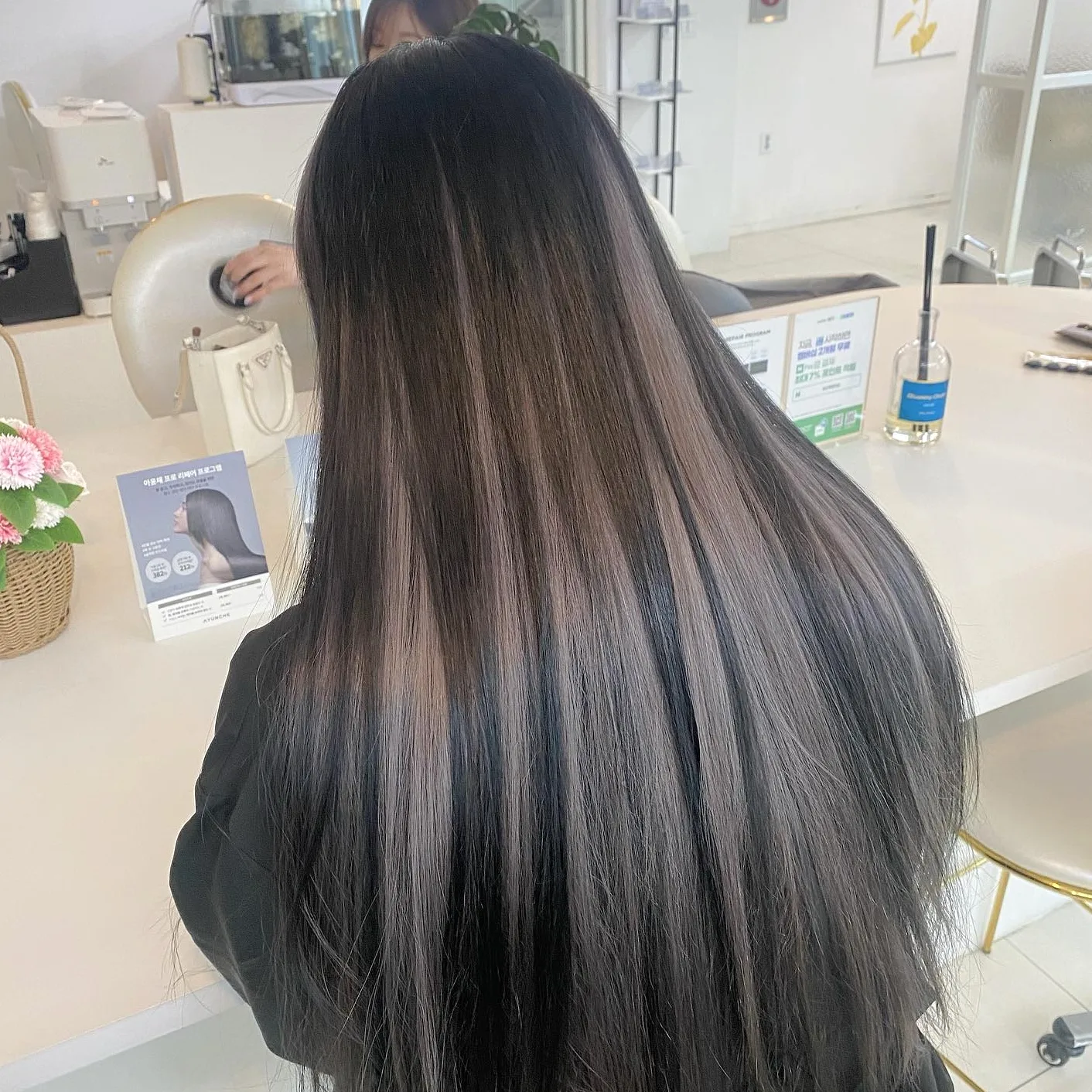 Gorgeous Korean Cool Tone Brown Collection: 7 Must-See Looks | Seoul Hair Salon 8 Korean Cool Tone Brown maintenance tips