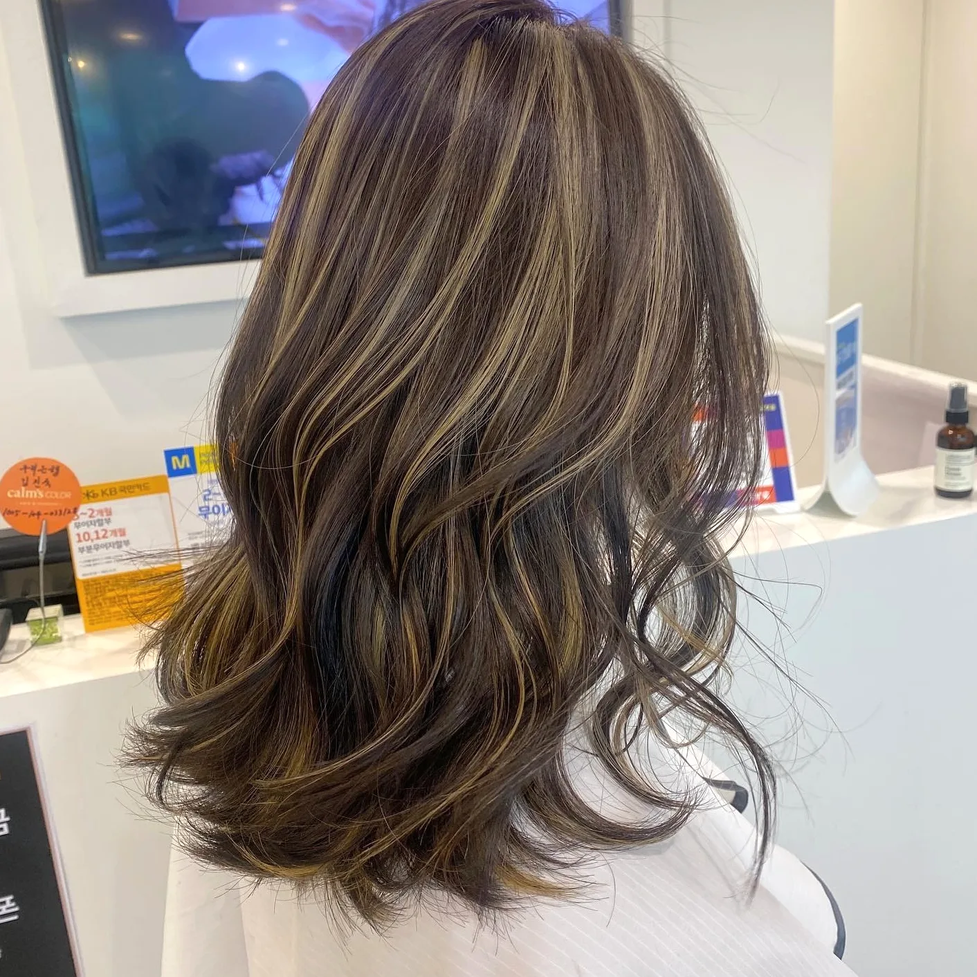 7 Stunning Korean Highlight Hair Styles You Need to Try | Seoul Hair Salon 3 Korean Highlight Hair style example