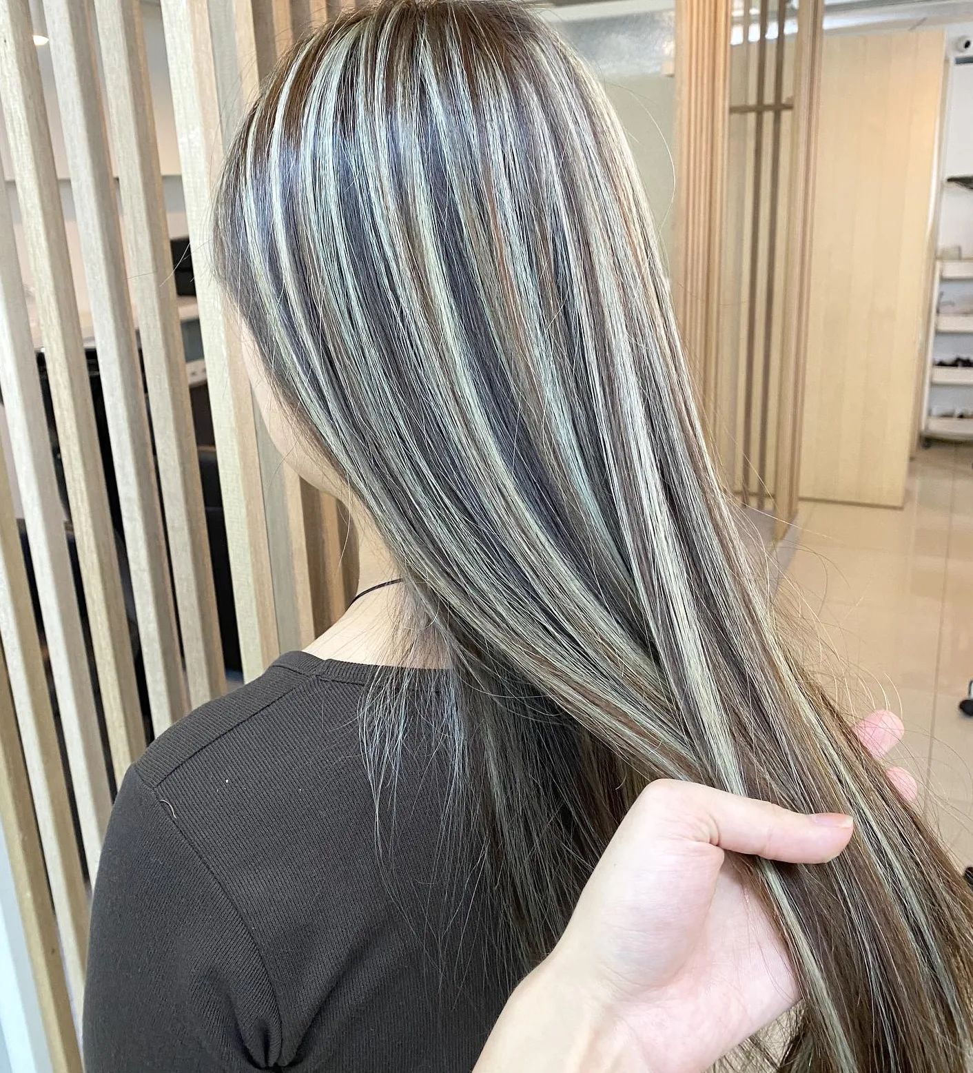 7 Amazing Korean Mauve Hair Color Trends in 2026 | Seoul Hair Salon 3 Korean Mauve Hair Color style example