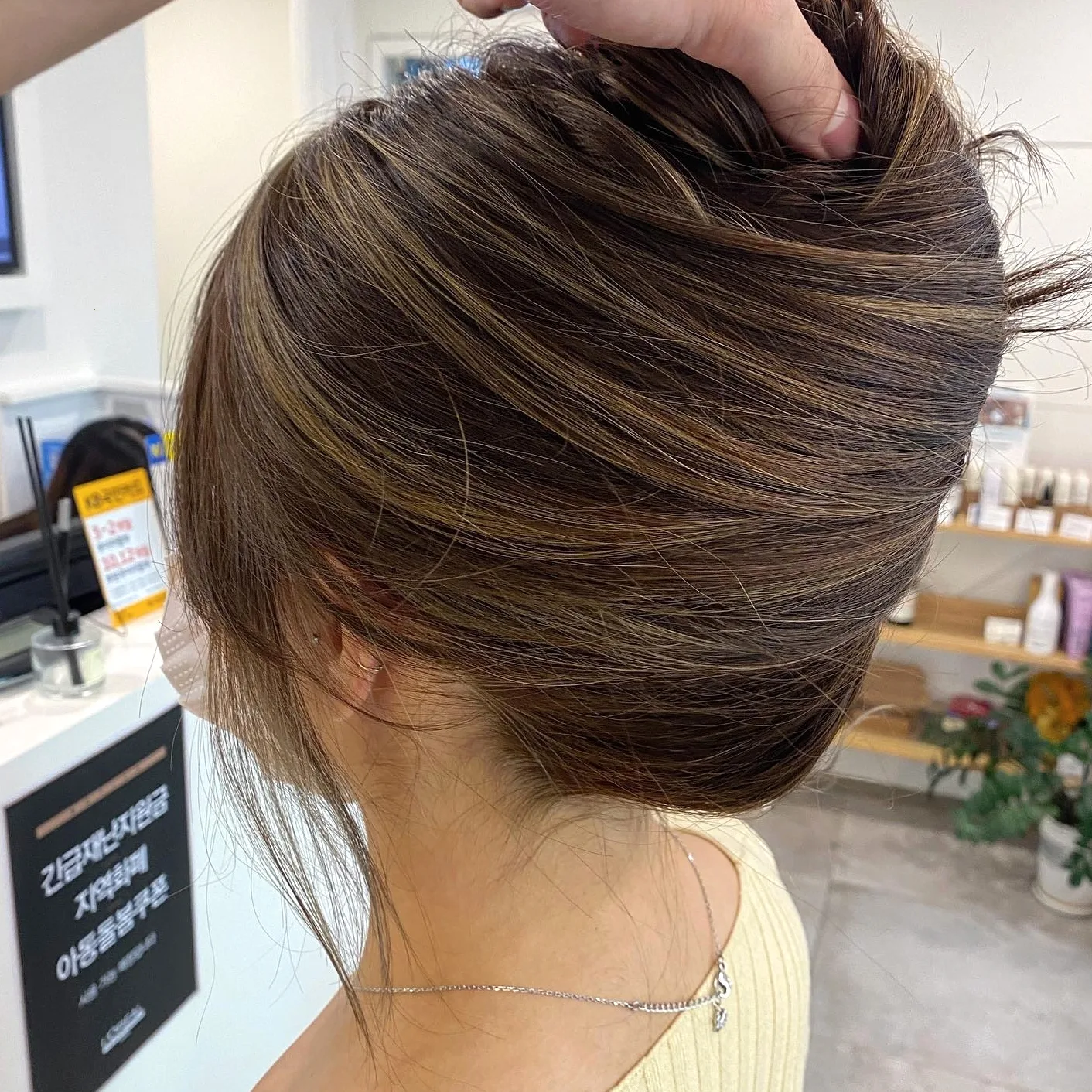 7 Stunning Korean Highlight Hair Styles You Need to Try | Seoul Hair Salon 10 Korean Highlight Hair FAQ