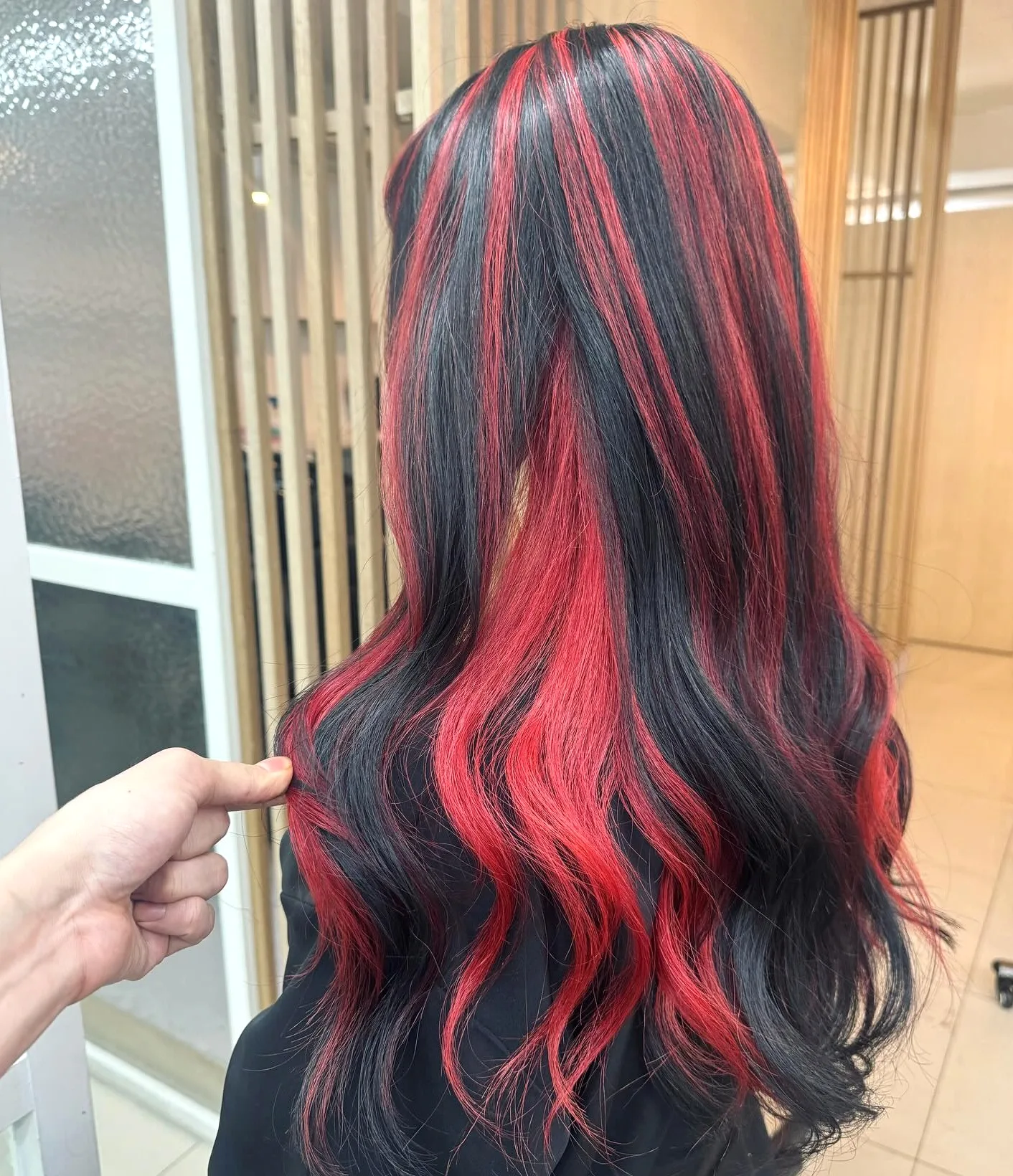 7 Beautiful Korean Wine Hair Color Inspirations | Seoul Hair Salon 5 Korean Wine Hair Color coloring process