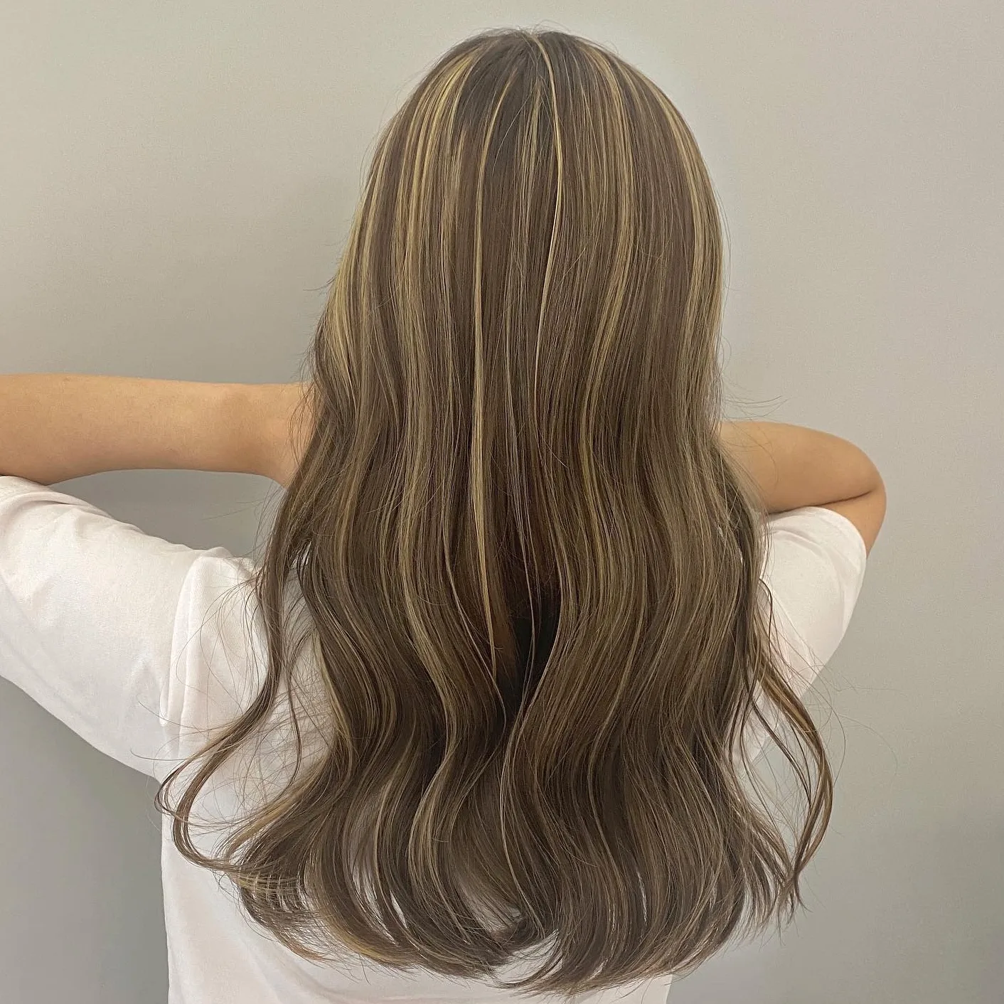 7 Stunning Korean Icy Blonde Hair Styles You Need to Try | Seoul Hair Salon 4 Korean Icy Blonde Hair at Seoul Hair Salon