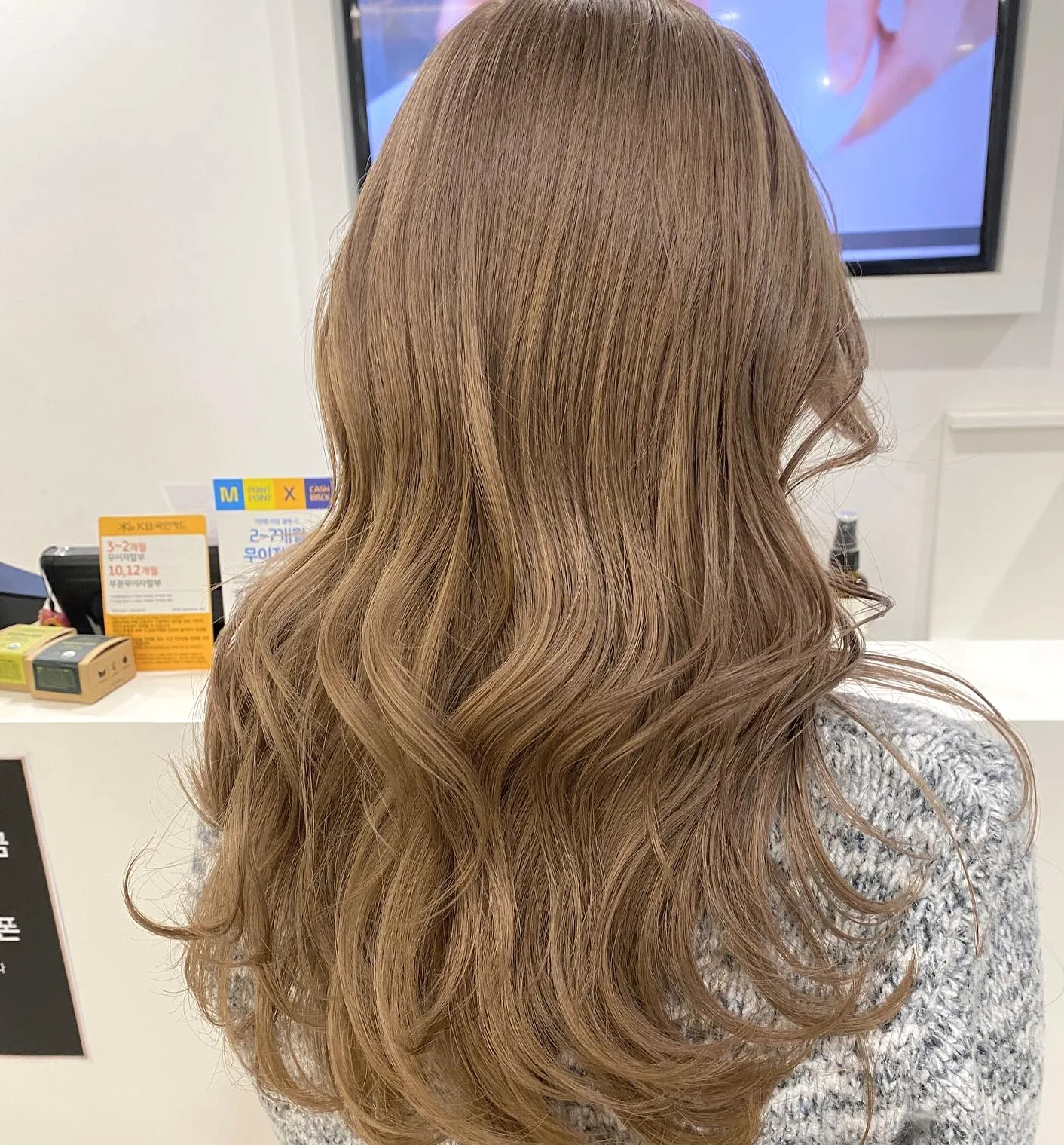 Gorgeous Korean Brown Hair Color Collection: 7 Must-See Looks | Seoul Hair Salon 5 Korean Brown Hair Color coloring process