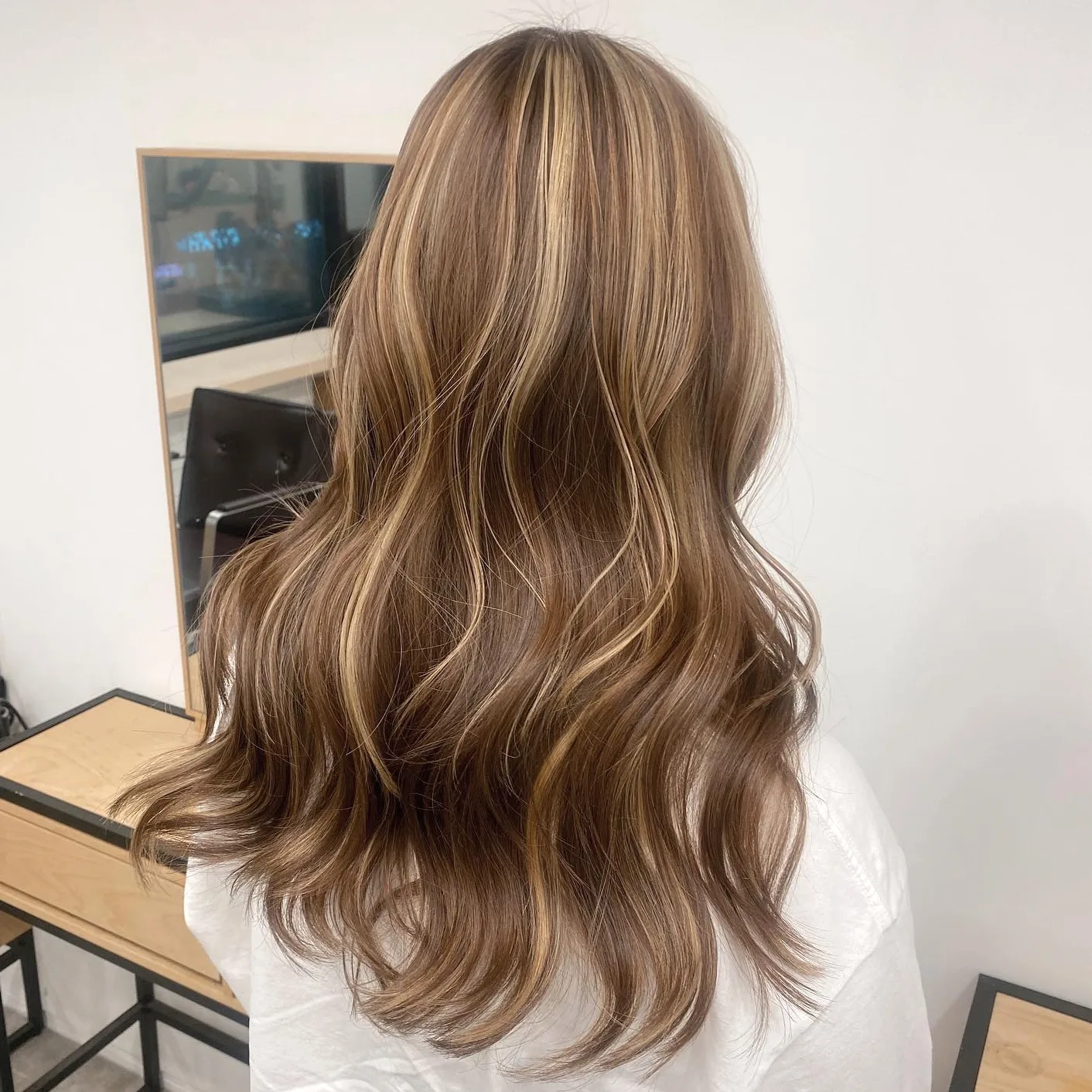 7 Beautiful Korean Milk Tea Hair Inspirations | Seoul Hair Salon 3 Korean Milk Tea Hair style example