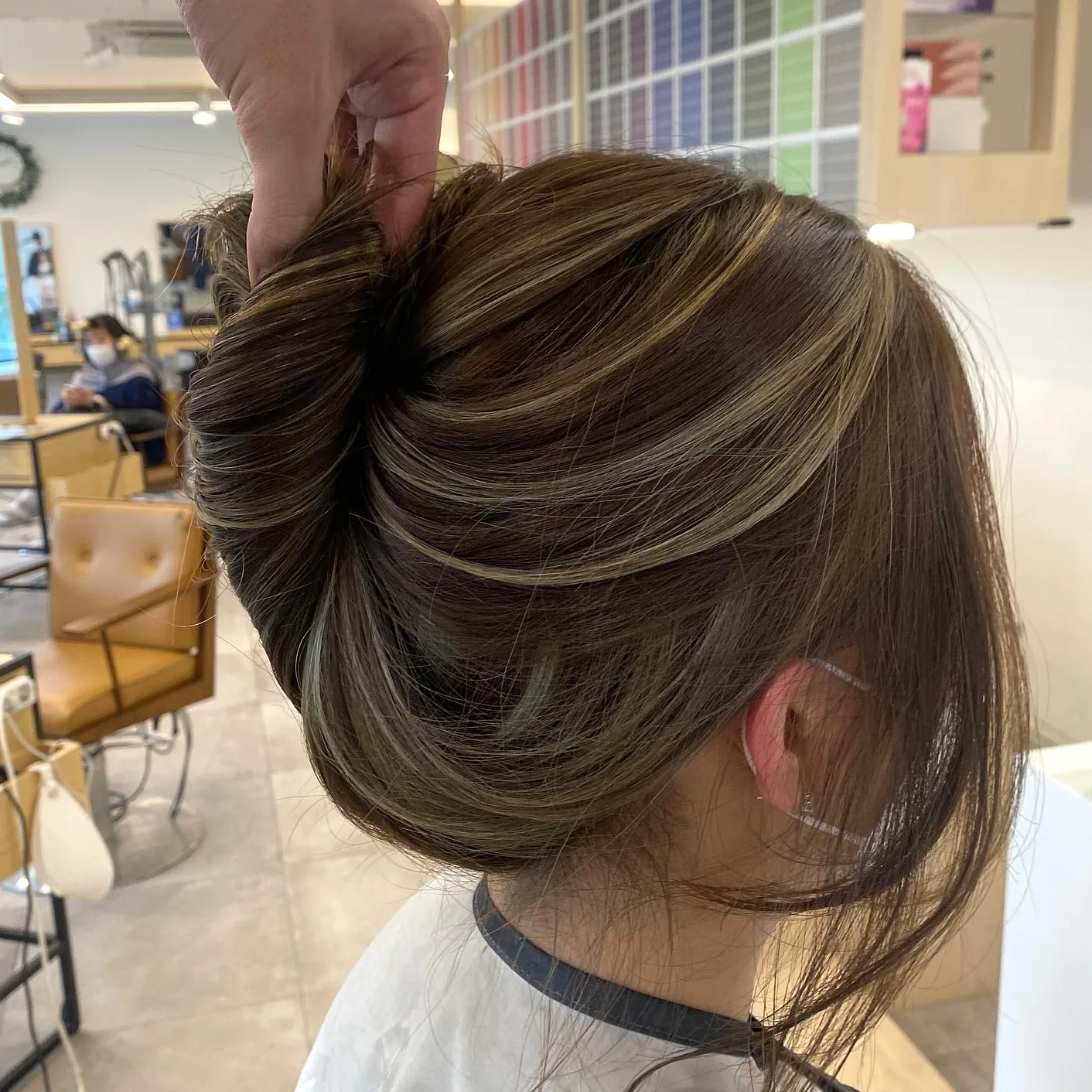 face-framing highlights 2026 - Style 4 at Korea Hair Salon Seoul